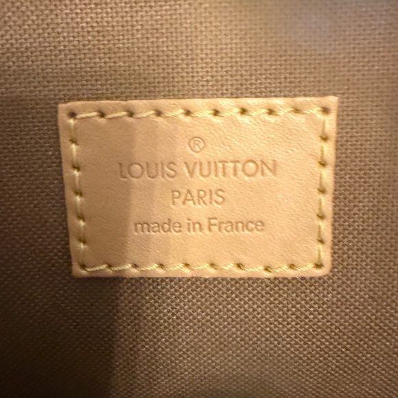 Authentic Louis Vuitton Bosphore Backpack with Monogram Pattern - Picture 10 of 11